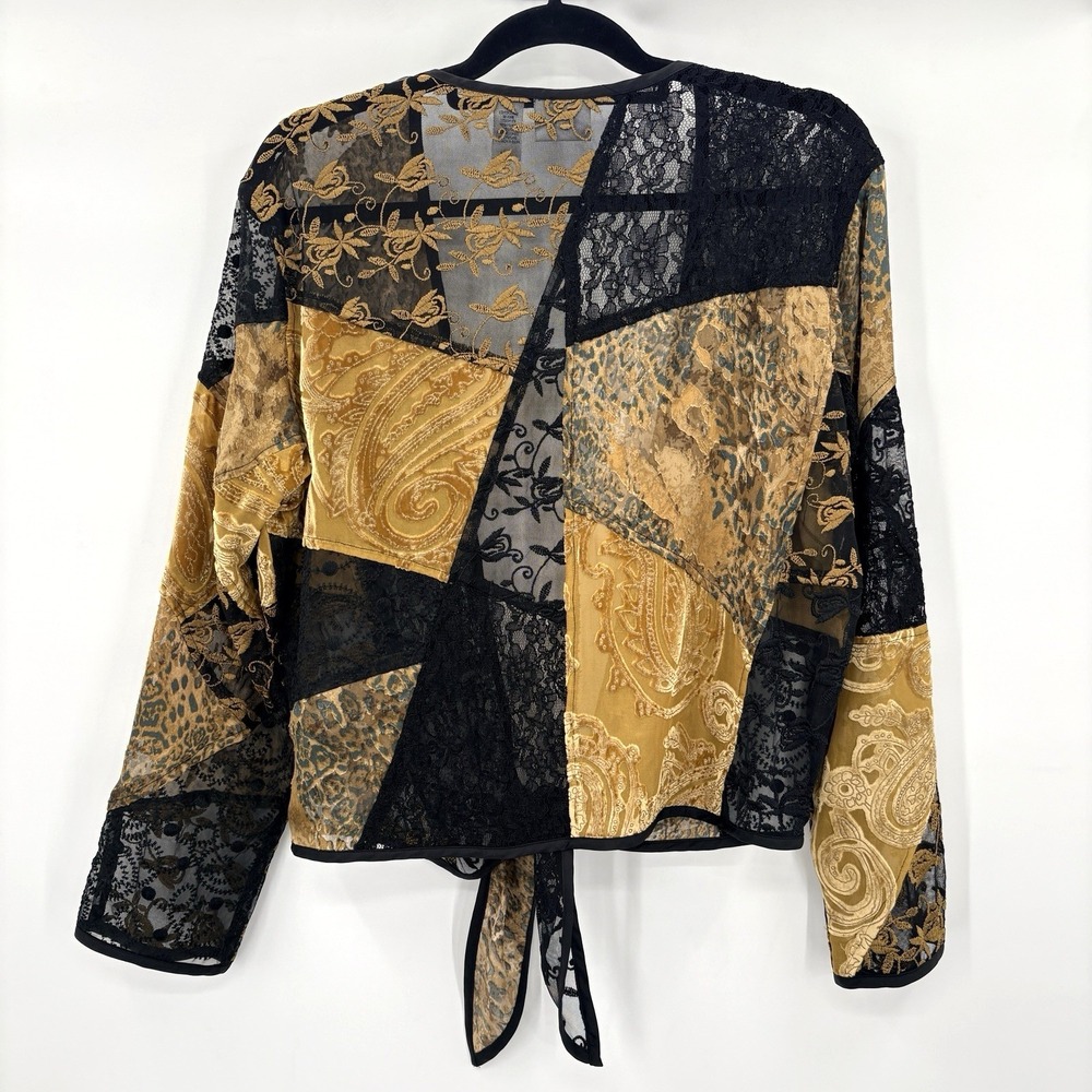 Chicos Top Size 1 Top Animal Print Silk Blend Patchwork Lace Boho Chic - Picture 3 of 8